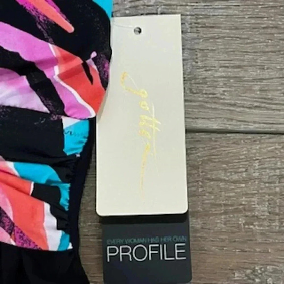 NEW Profile By Gottex‎ Wild Parade Halter One Piece Swimsuit Women’s Sz 10 NWT - Picture 9 of 12